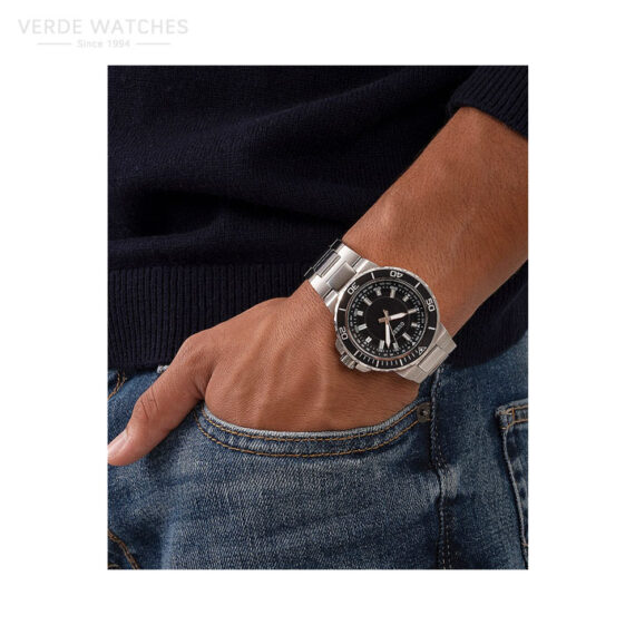 Guess-GW0426G1-2.jpg