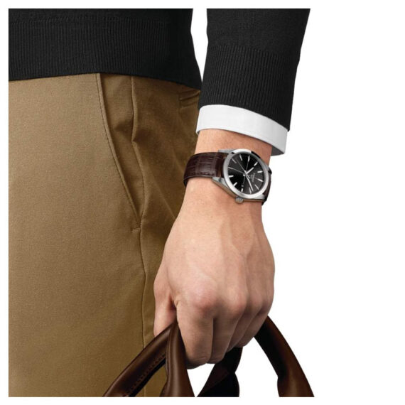 Tissot-Gentleman-T1274101605101-2.jpg